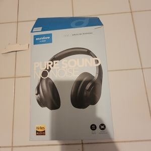 Open Box Soundcore Life Q20 Bluetooth Headphones Active Noise Canceling